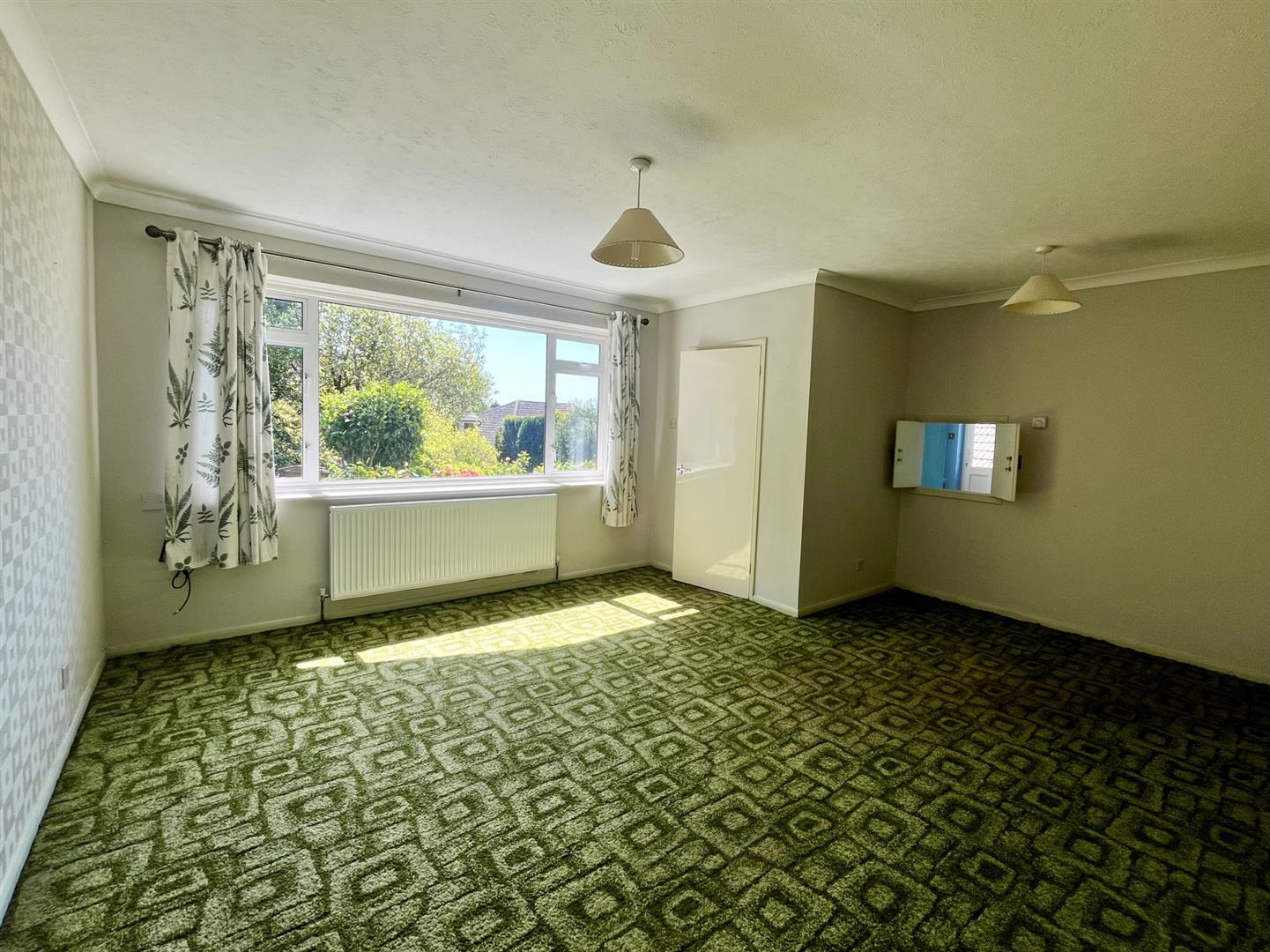 2 bed property in Whittingtons Way, Hastings